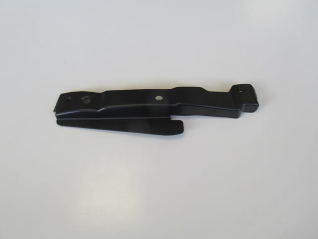 HONDA CIVIC- SD/HB- 99/01; FRONT BUMPER BRACKET RIGHT (CHASSIS END BEAM MOUNTING) (EAGLE BODY) — OEM 71142-S01-A00ZZ