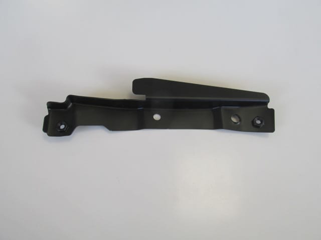 HONDA CIVIC- SD/HB- 99/01; ÖN TAMPON BRAKETİ SOL (ŞASİ UÇ DEMİRİNE BAĞLANAN) (EAGLE BODY) — OEM 71192-S01-A00ZZ